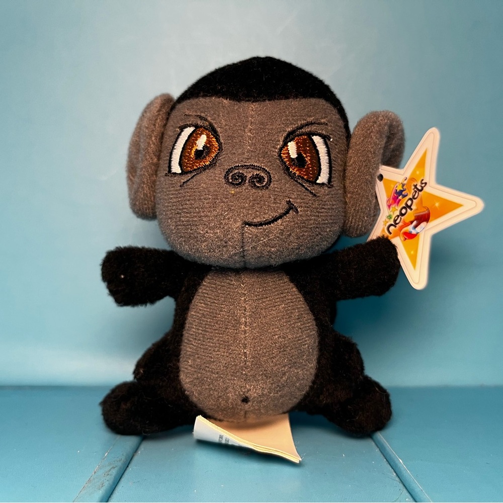 Neopets 2005 McDonald's Happy Meal Toy - Shadow Mynci Plushie with Ona clip